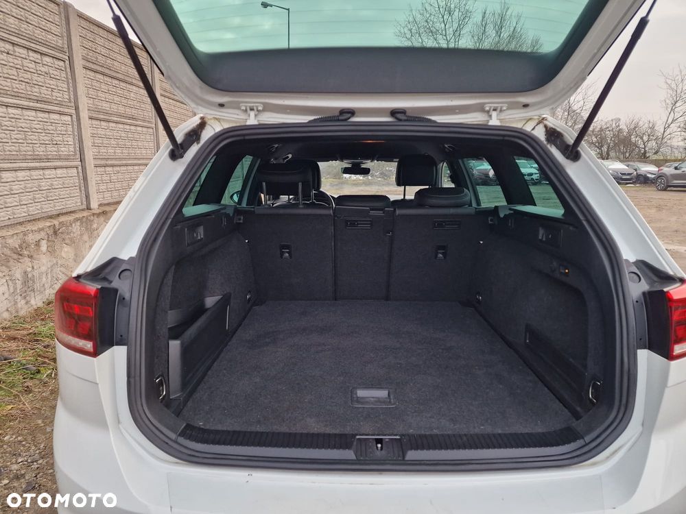 Volkswagen Passat Variant 1.4 TSI Plug-In Hybrid GTE DSG - 22