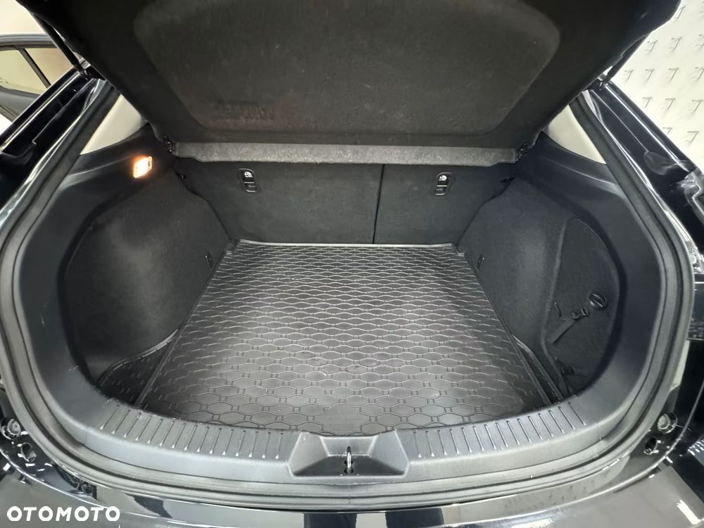 Mazda 3 SKYACTIV-G 120 Sports-Line - 28