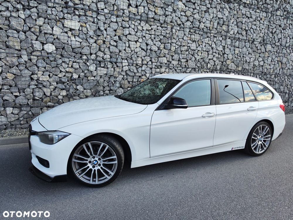 BMW Seria 3 318d Blue Performance Sport Line - 10