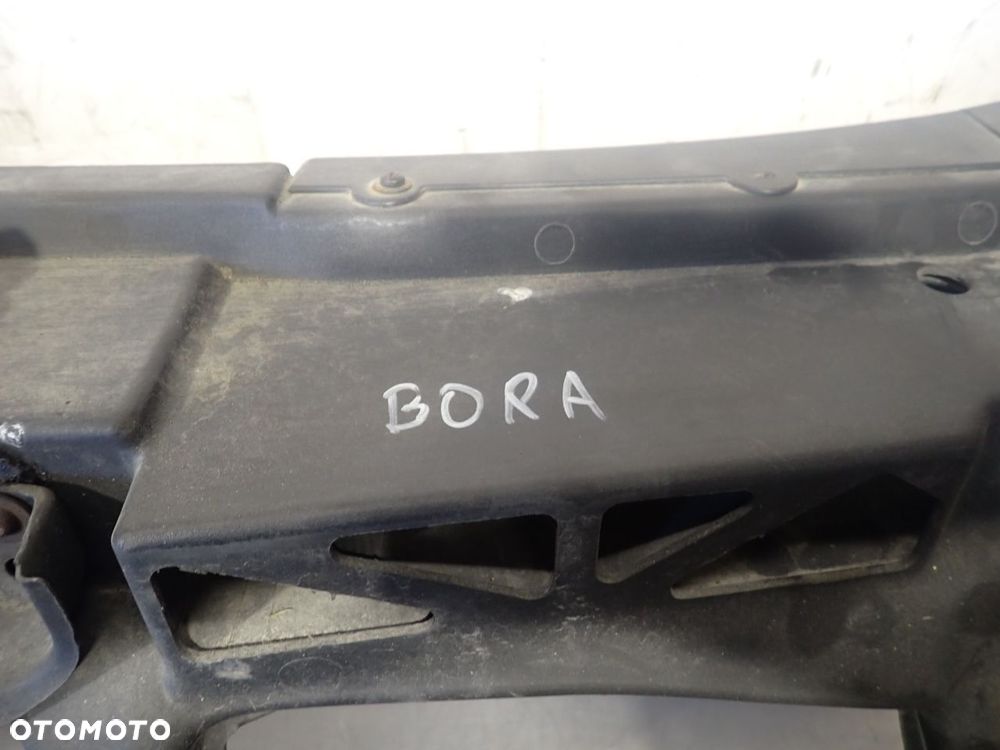 PAS PRZEDNI VOLKSWAGEN BORA - 2