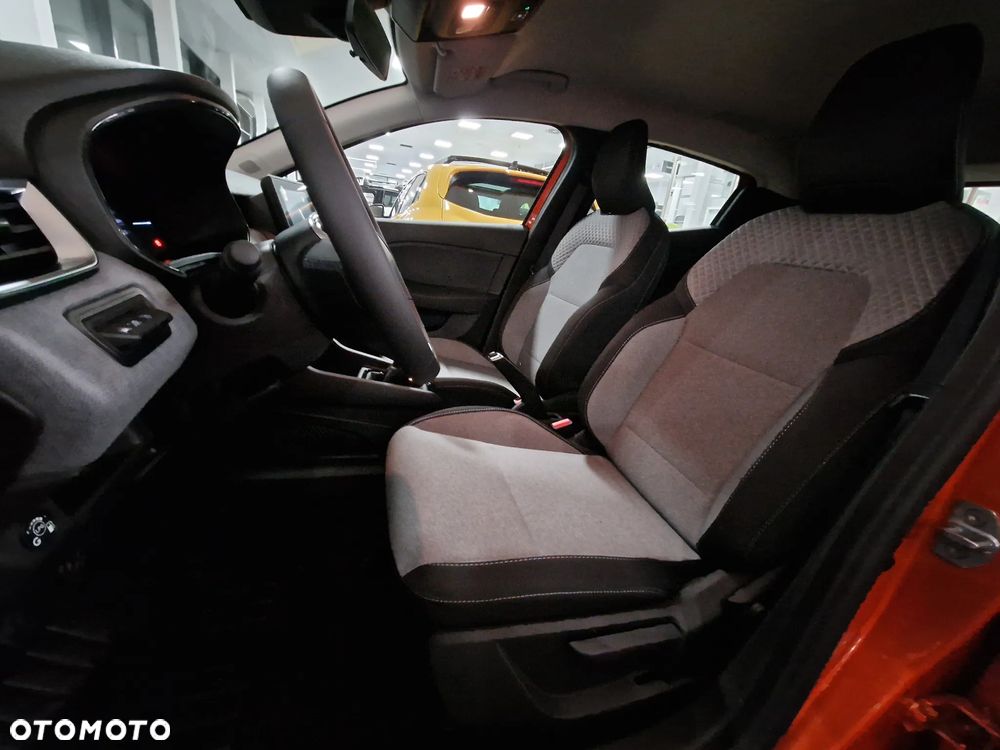 Renault Clio 1.0 TCe Evolution - 15