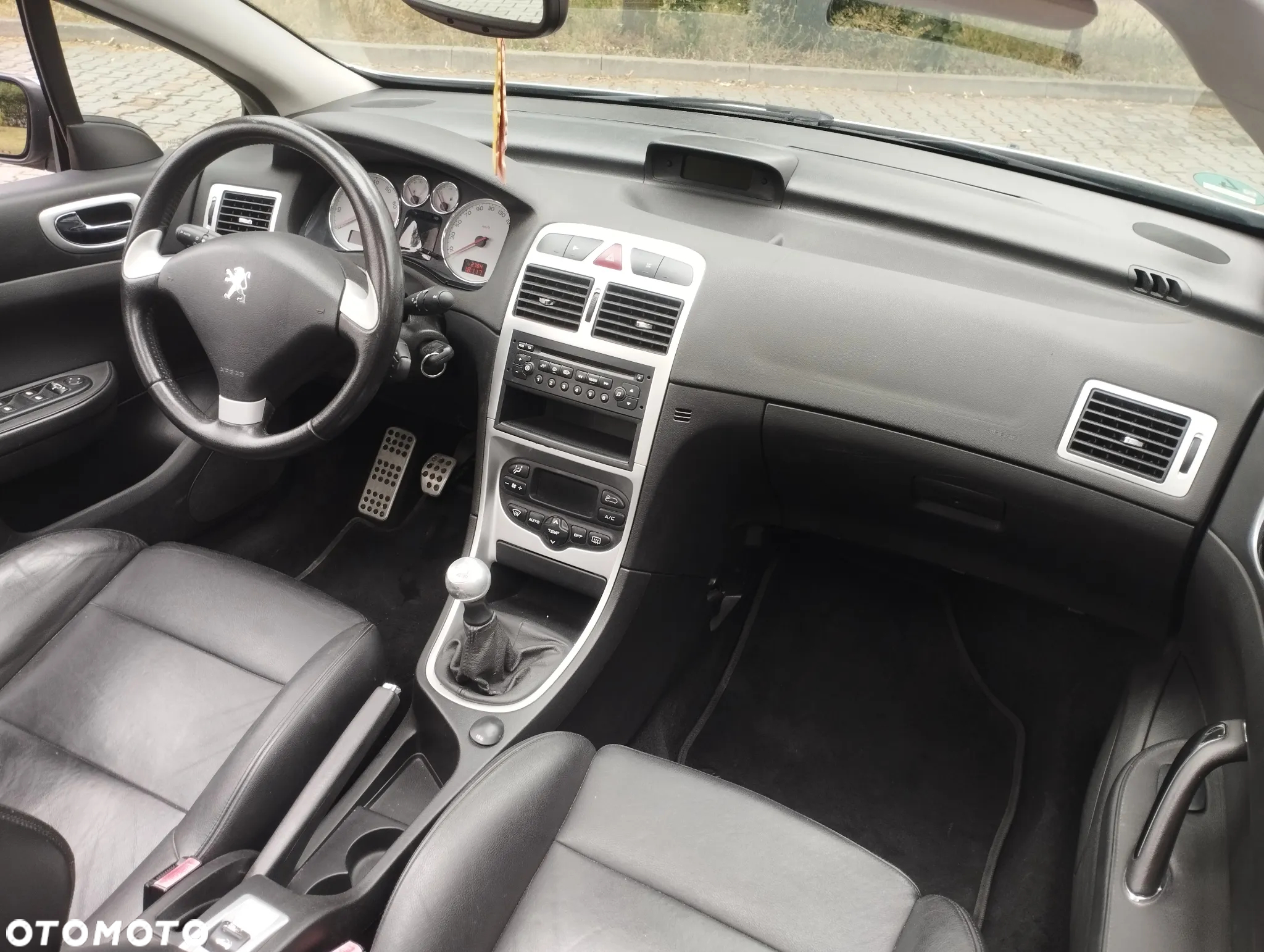 Peugeot 307 CC 135 - 11
