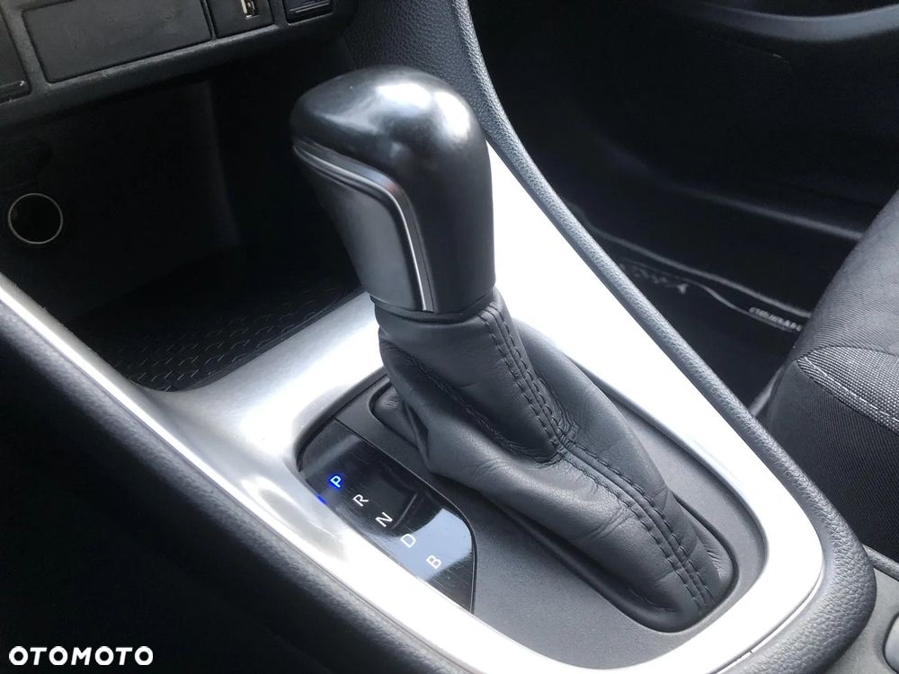 Toyota Yaris Hybrid 1.5 Comfort - 25