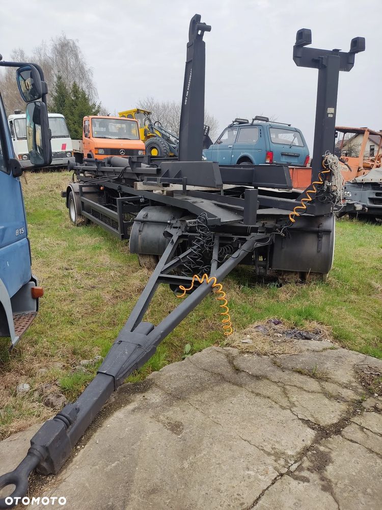 Trailor przyczepa do przewozu kontenerów do hakowca - 1
