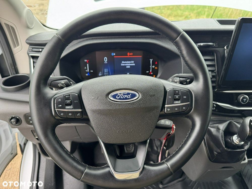 Ford Transit - 15