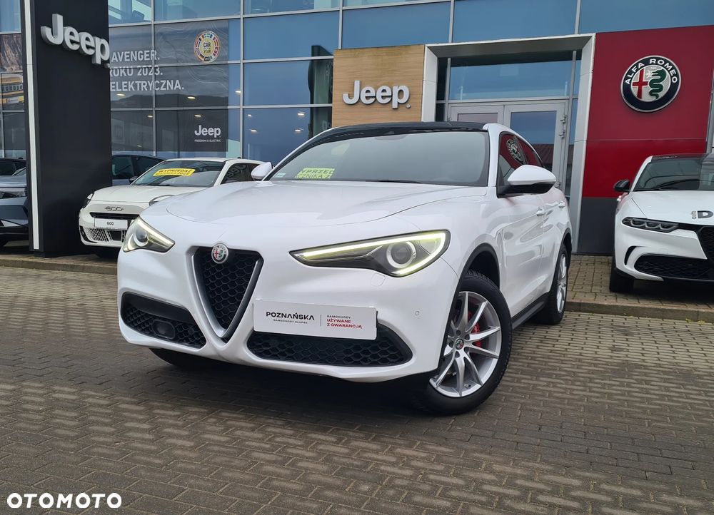 Alfa Romeo Stelvio 2.0 Turbo Executive Q4 - 1