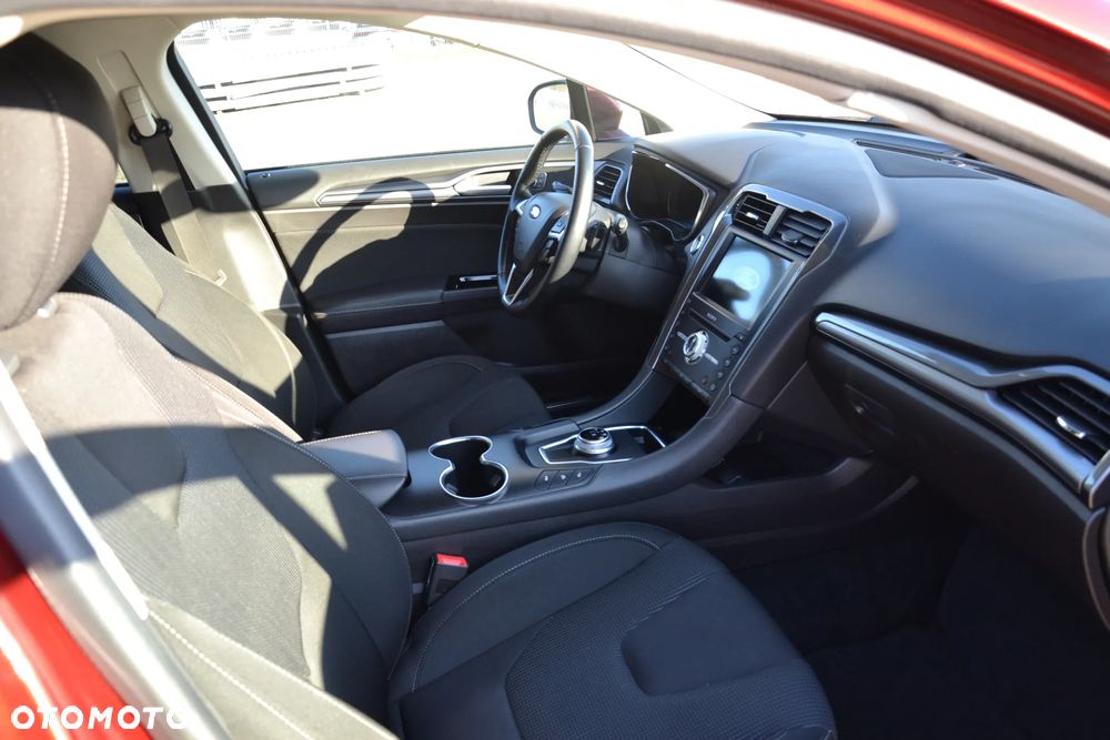 Ford Mondeo - 11