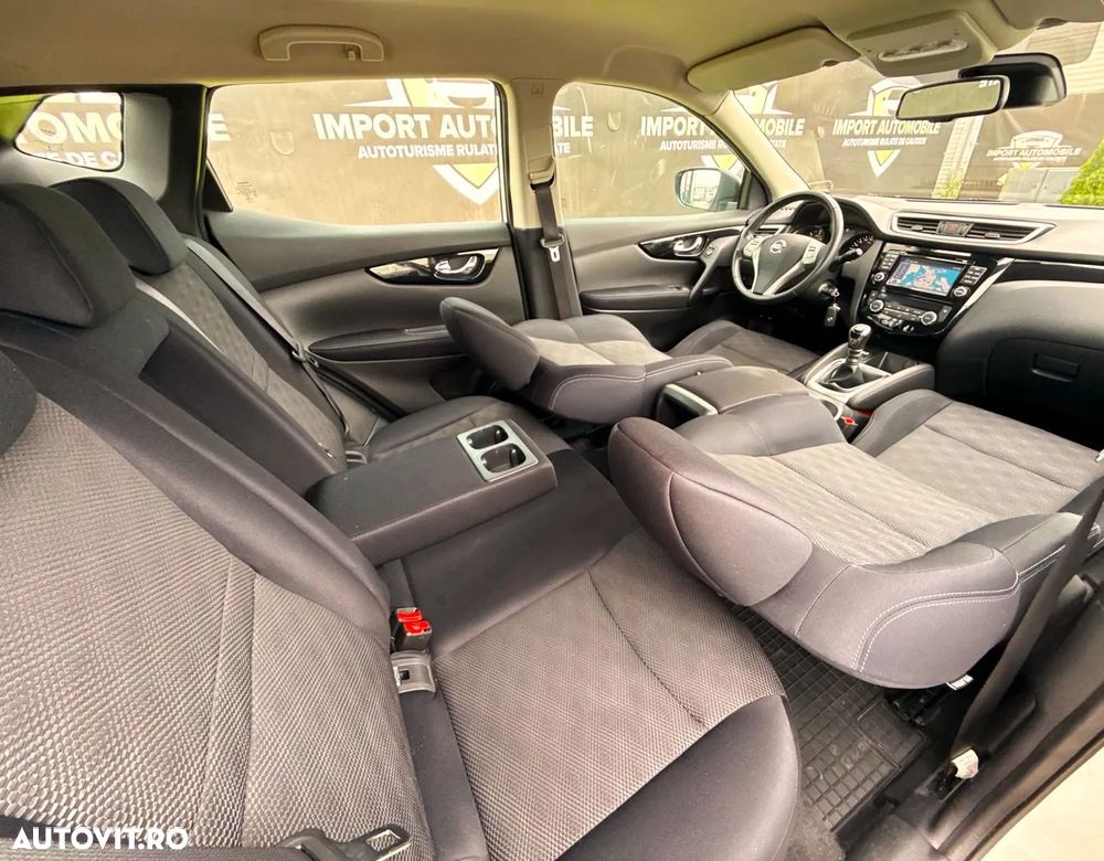 Nissan Qashqai 1.6 DCI N-Connecta - 25