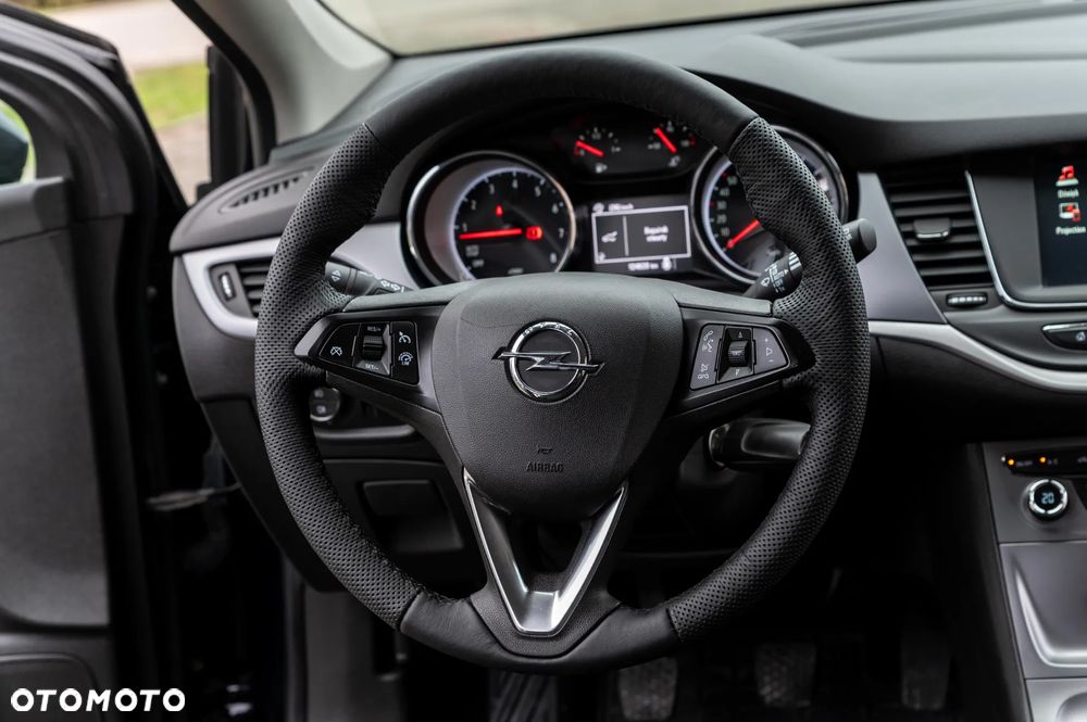 Opel Astra 1.4 Turbo Edition - 22