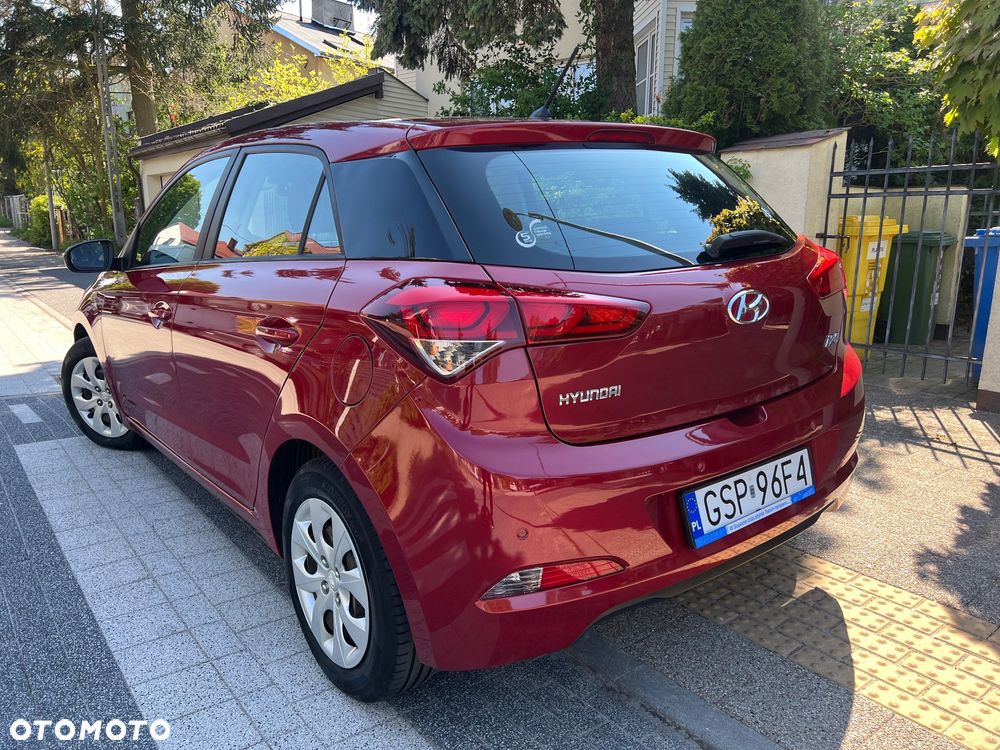 Hyundai i20 1.4 - 12