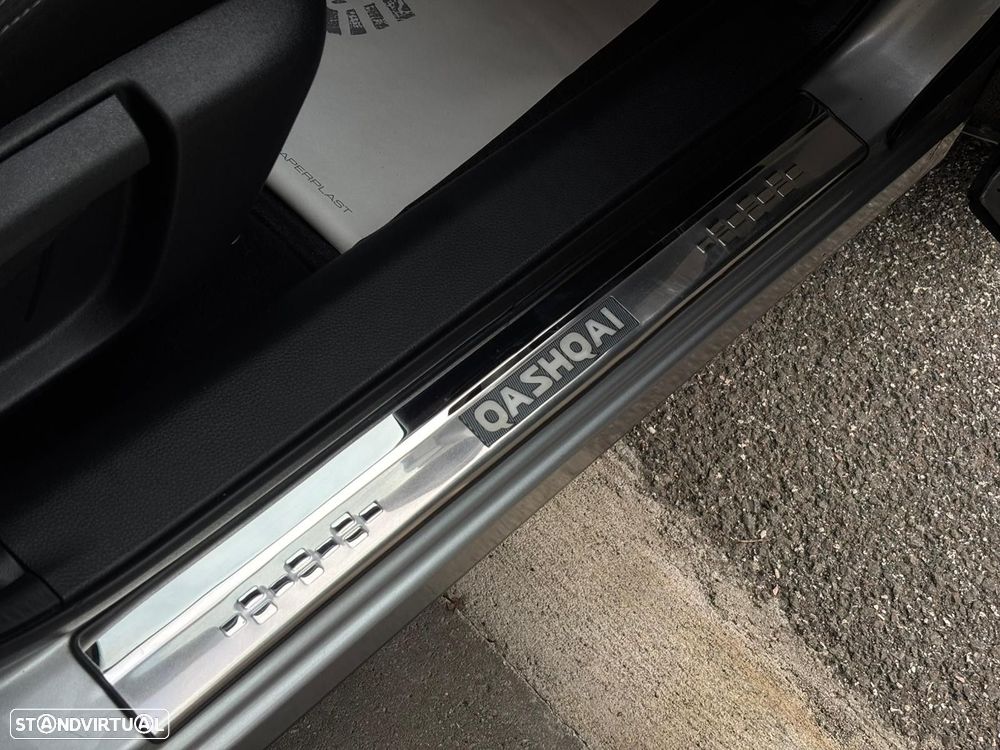 Nissan Qashqai 1.5 dCi N-Connecta - 27