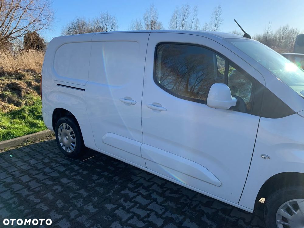 Opel COMBO - 6