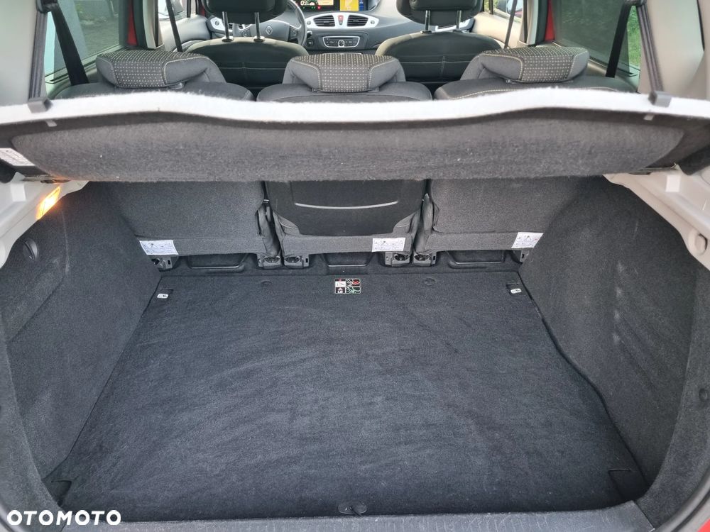 Renault Scenic 2.0 16V 140 CVT Dynamique - 11