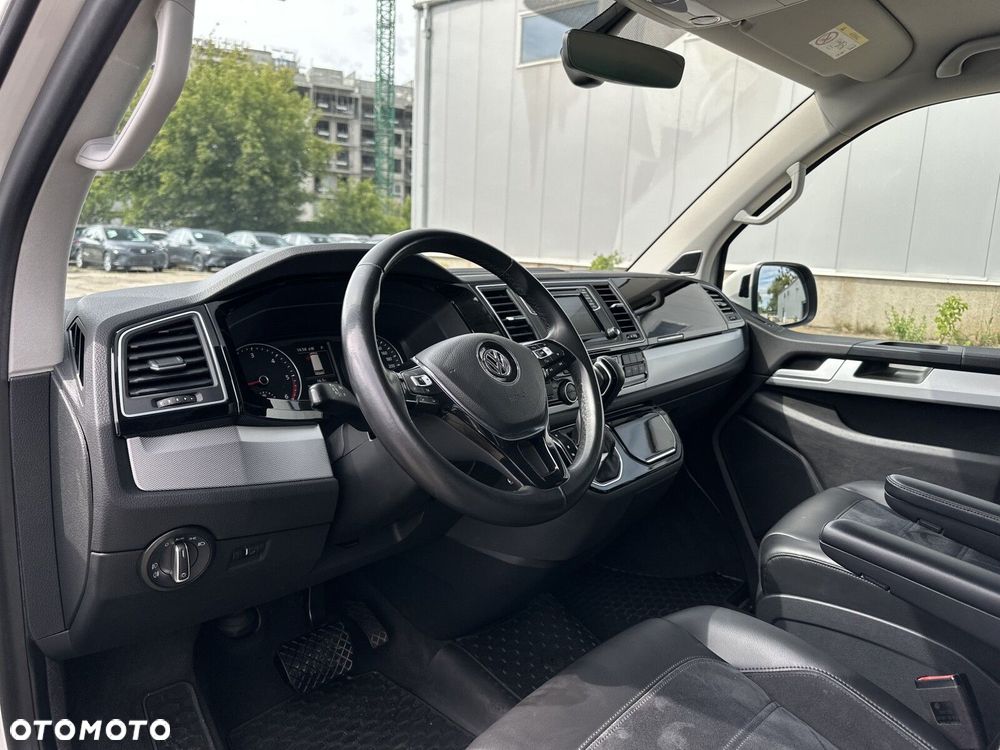Volkswagen Multivan - 13