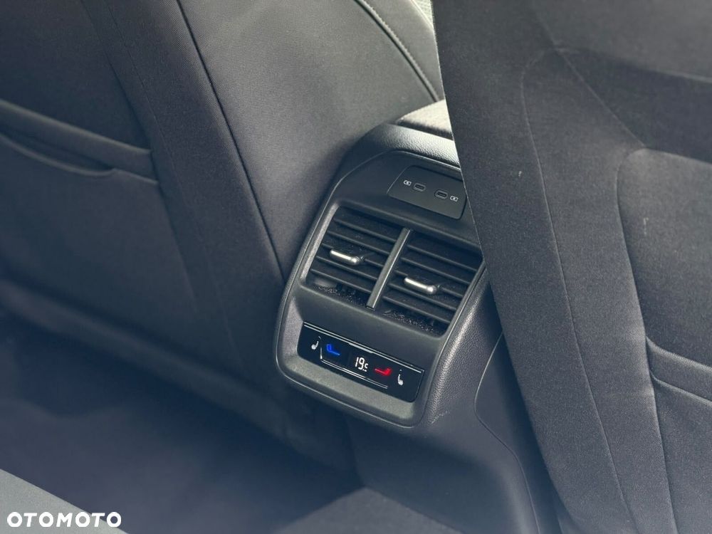 Skoda Superb 1.5 TSI mHEV Selection DSG - 29