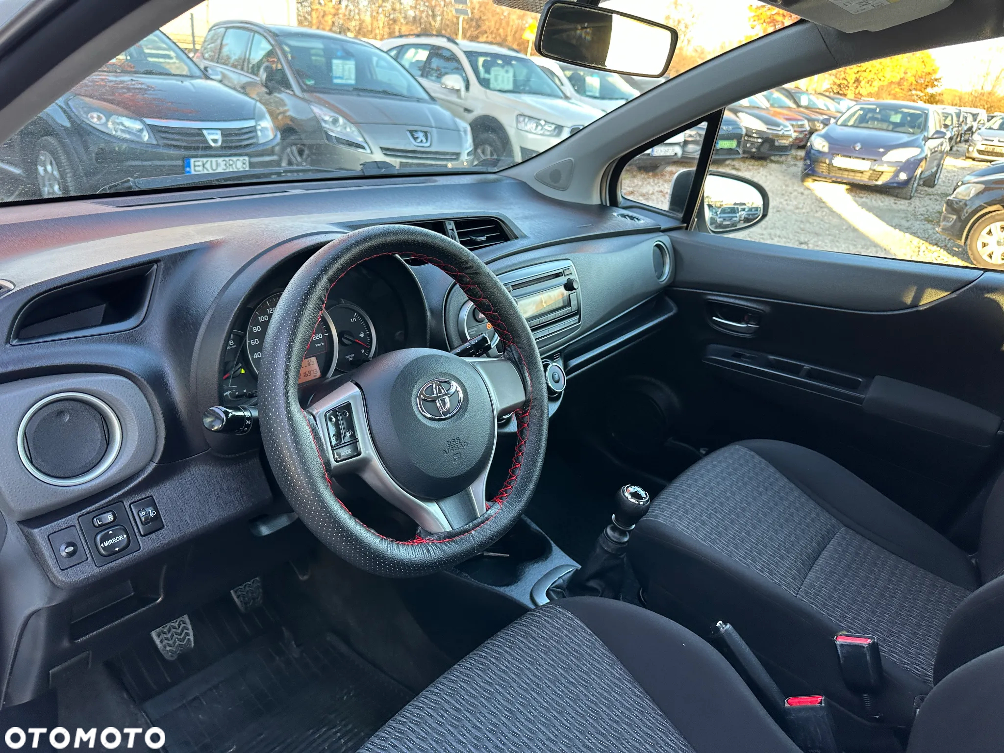 Toyota Yaris 1.33 Active - 13