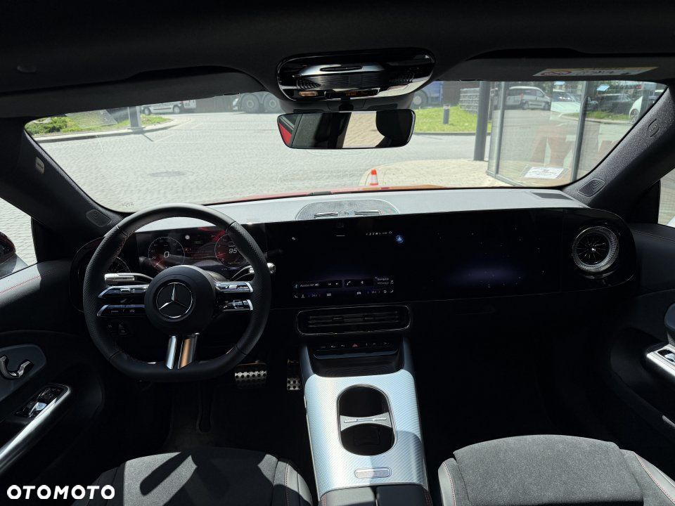 Mercedes-Benz CLA - 5