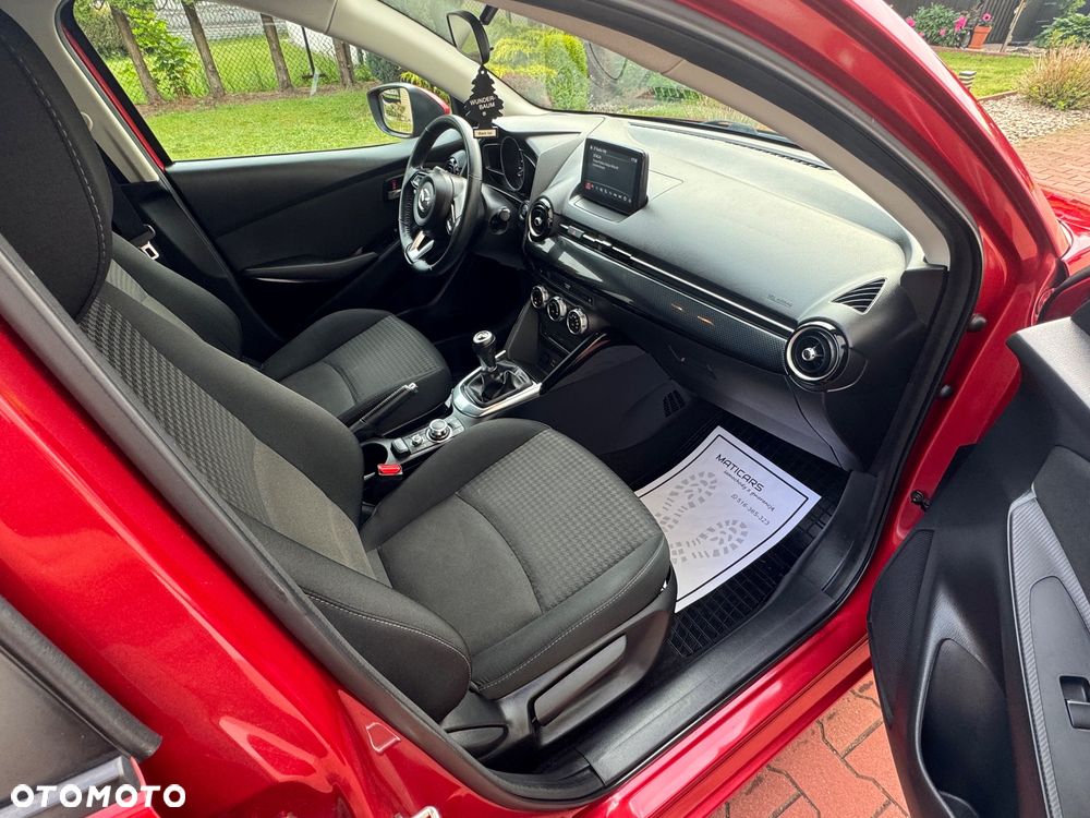 Mazda 2 - 18