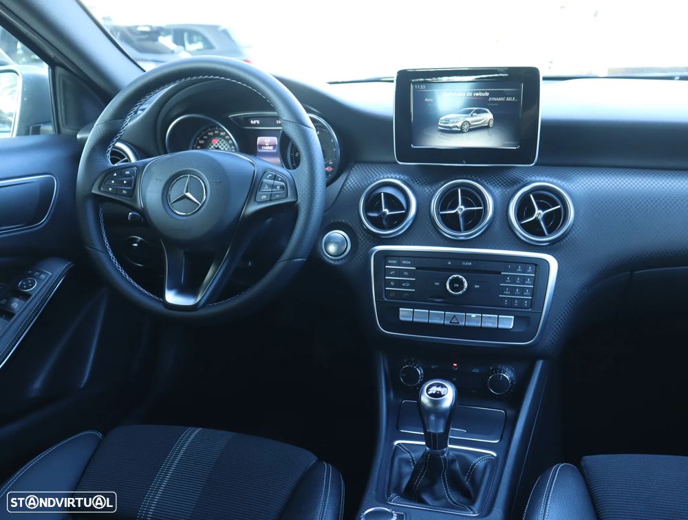 Mercedes-Benz A 180 d Urban - 4