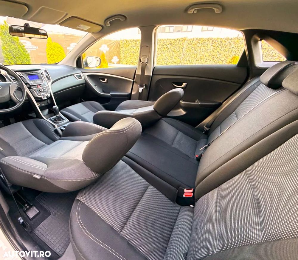Hyundai i30 1.4 MPi Classic - 24