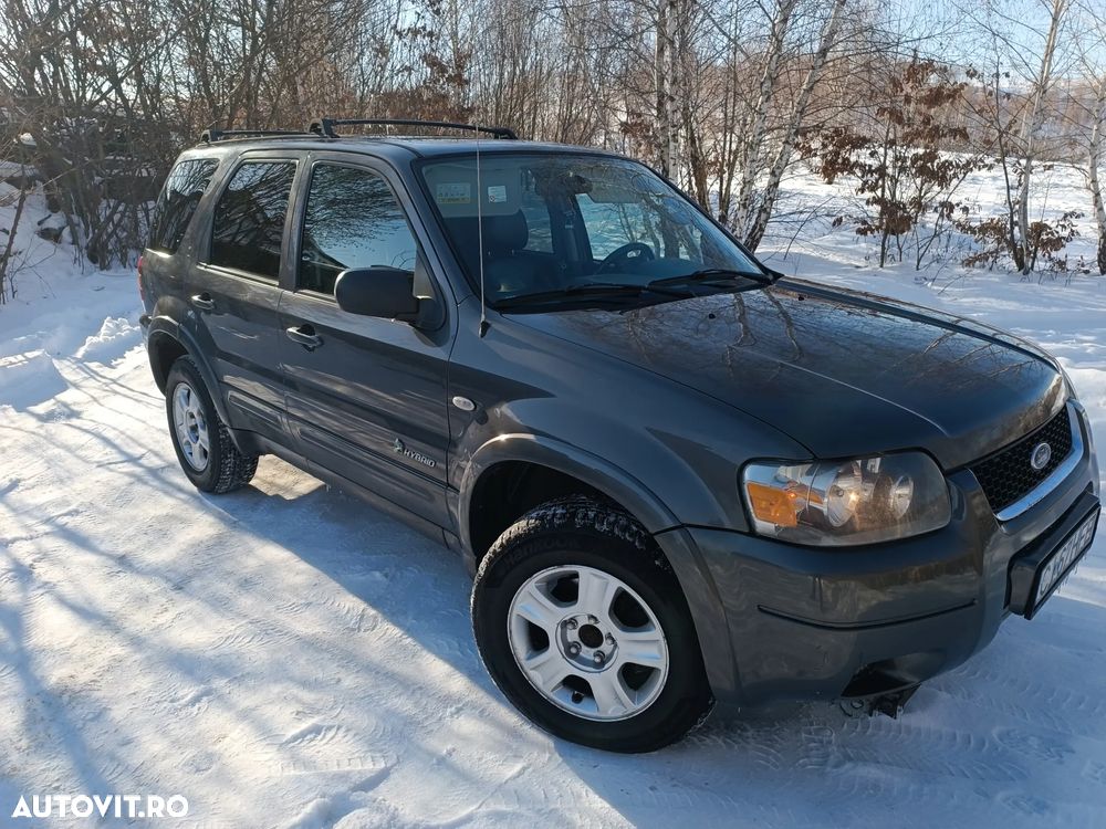 Ford Escape - 2
