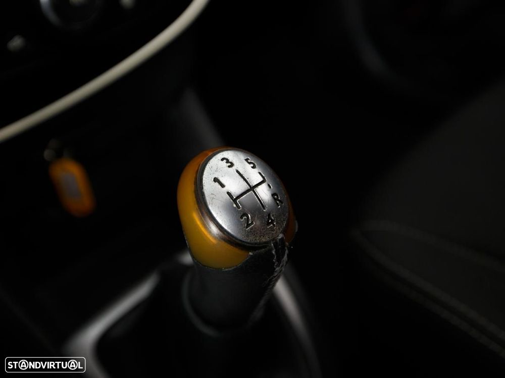 Renault Clio 1.5 dCi Limited - 17