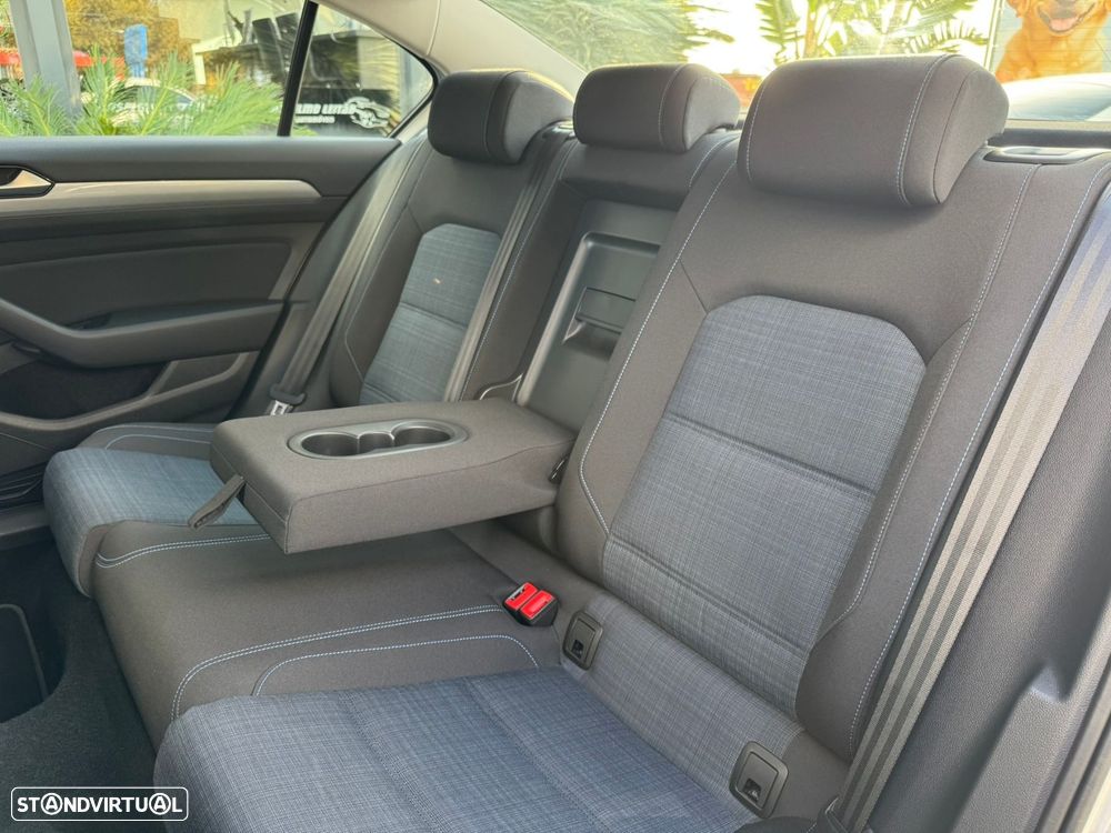 VW Passat 1.4 TSI GTE Plug-in - 19