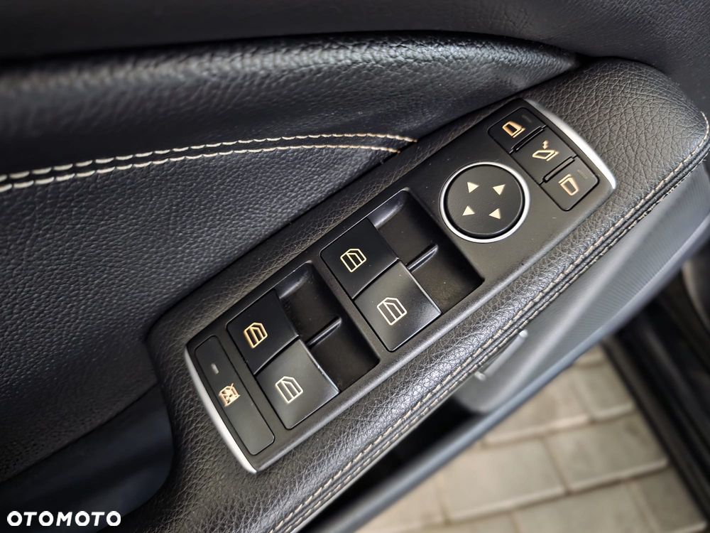 Mercedes-Benz CLA 200 - 7