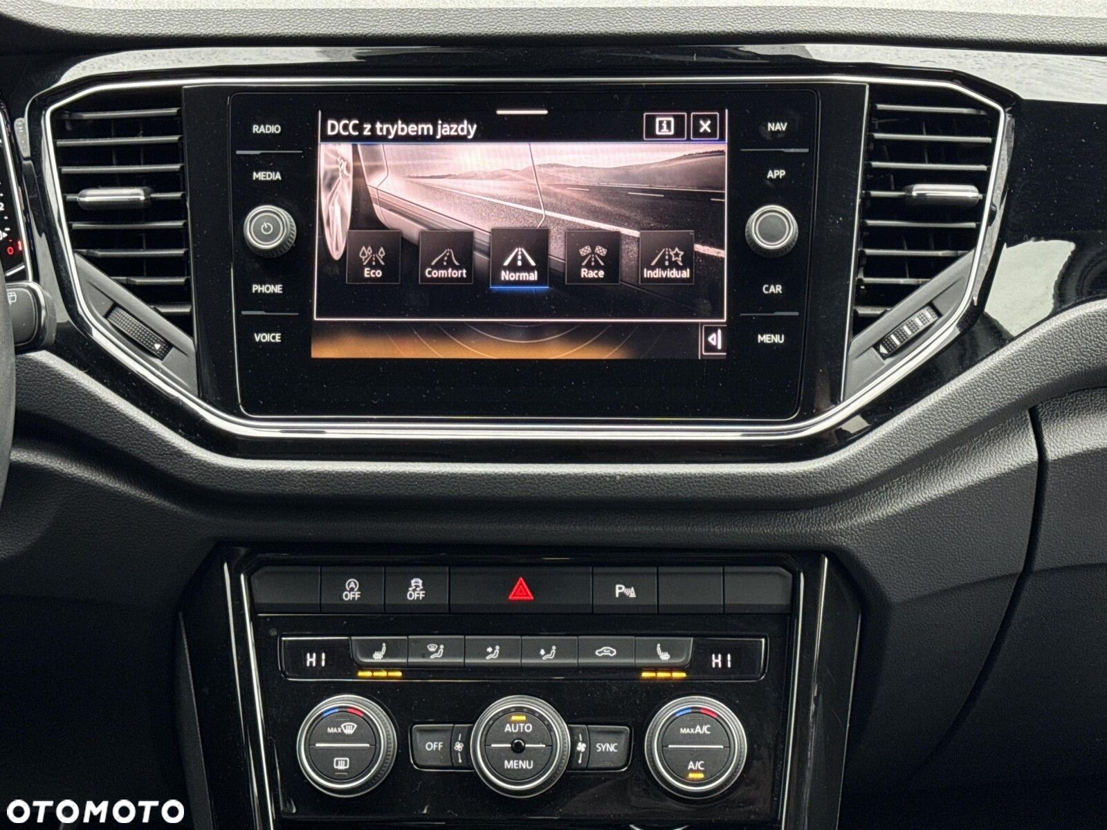 Volkswagen T-Roc 2.0 TSI 4Motion R DSG - 22