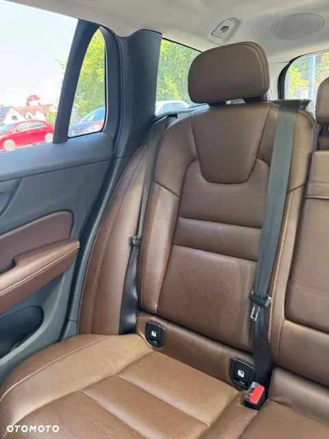 Volvo V60 Cross Country D4 AWD - 17