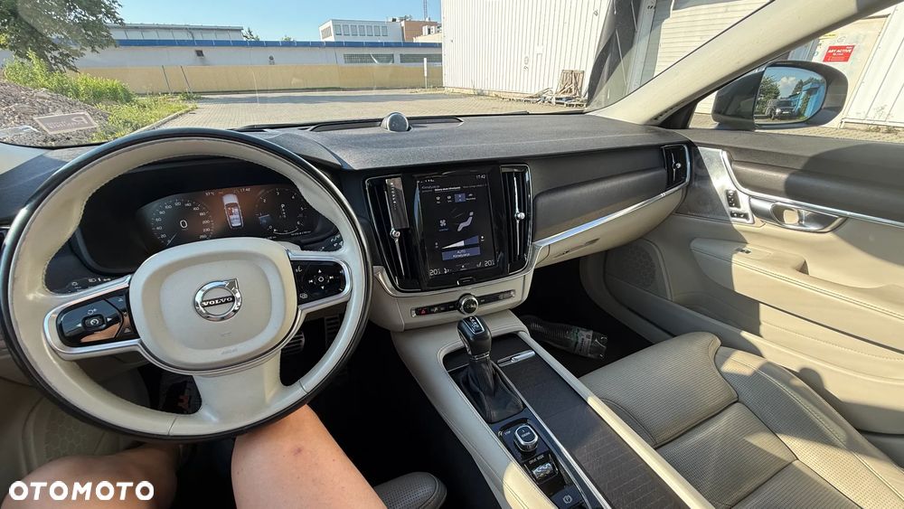 Volvo V90 Cross Country D5 AWD - 9