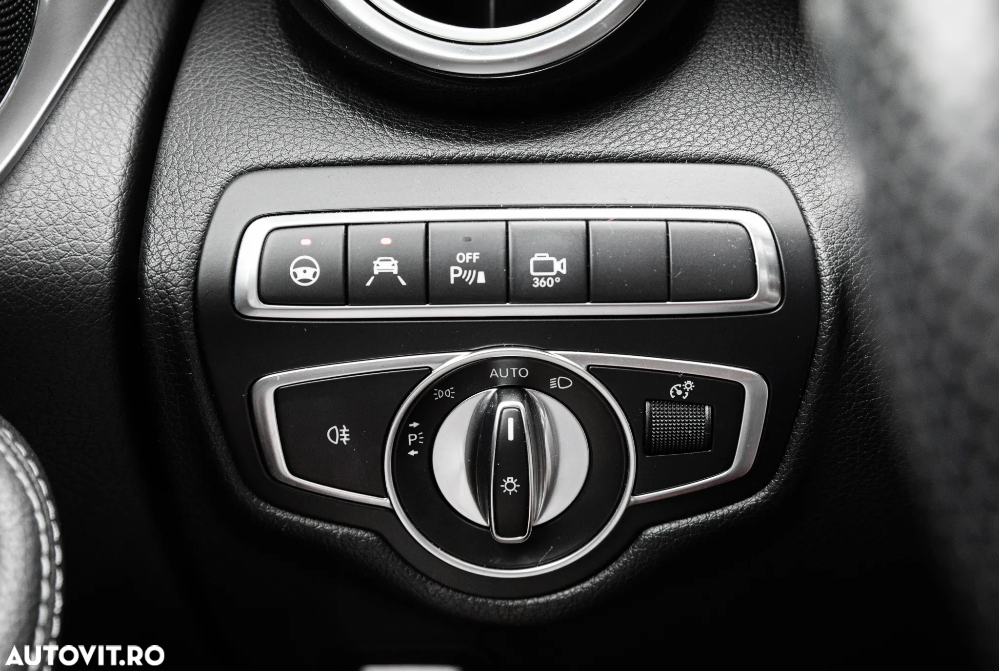 Mercedes-Benz GLC Coupe 250 4MATIC - 29