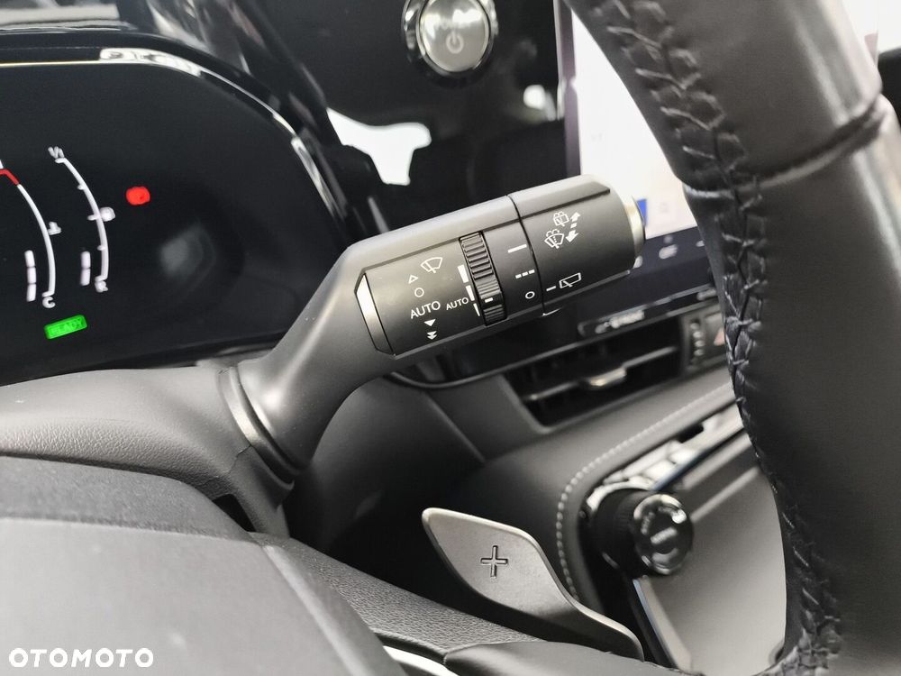 Lexus NX 350h Business AWD - 26