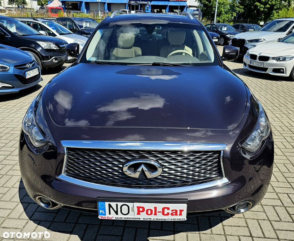 Infiniti QX70 - 2
