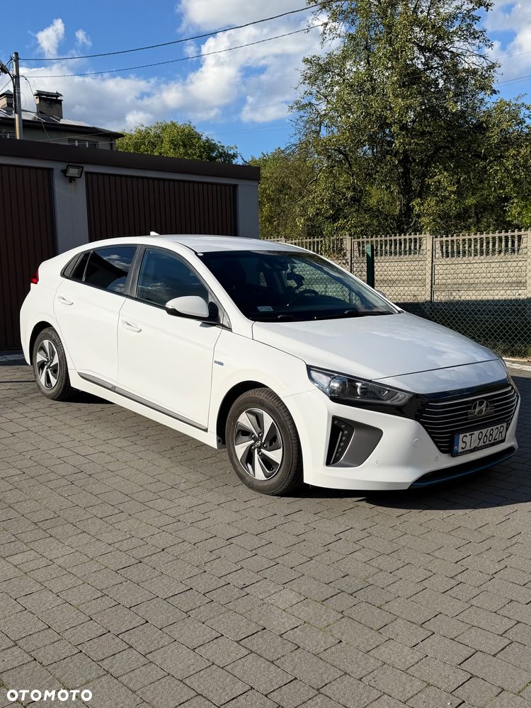 Hyundai IONIQ hybrid Premium - 1