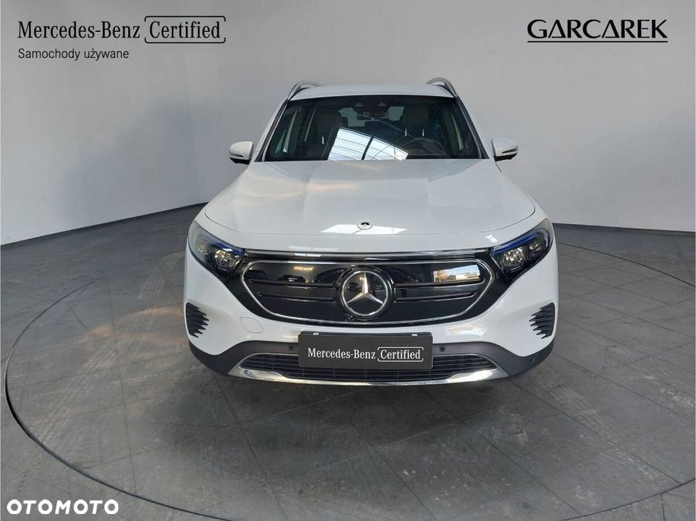 Mercedes-Benz EQB - 7