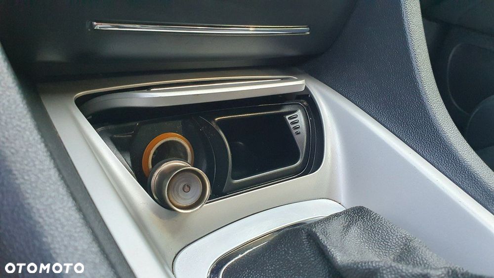 Citroën C5 2.0i 16V Exclusive Equilibre Navi - 23