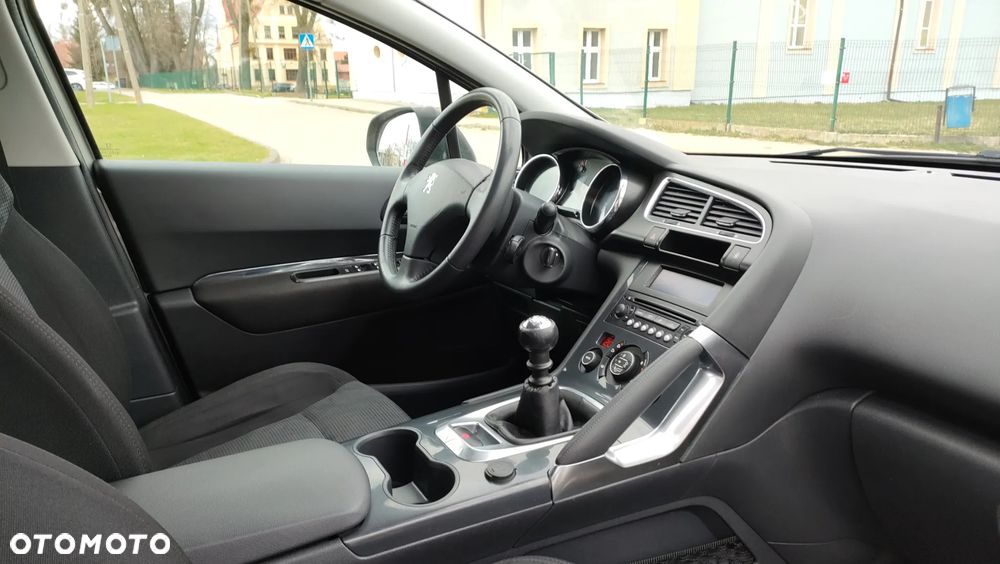 Peugeot 3008 1.6 HDi Active - 12