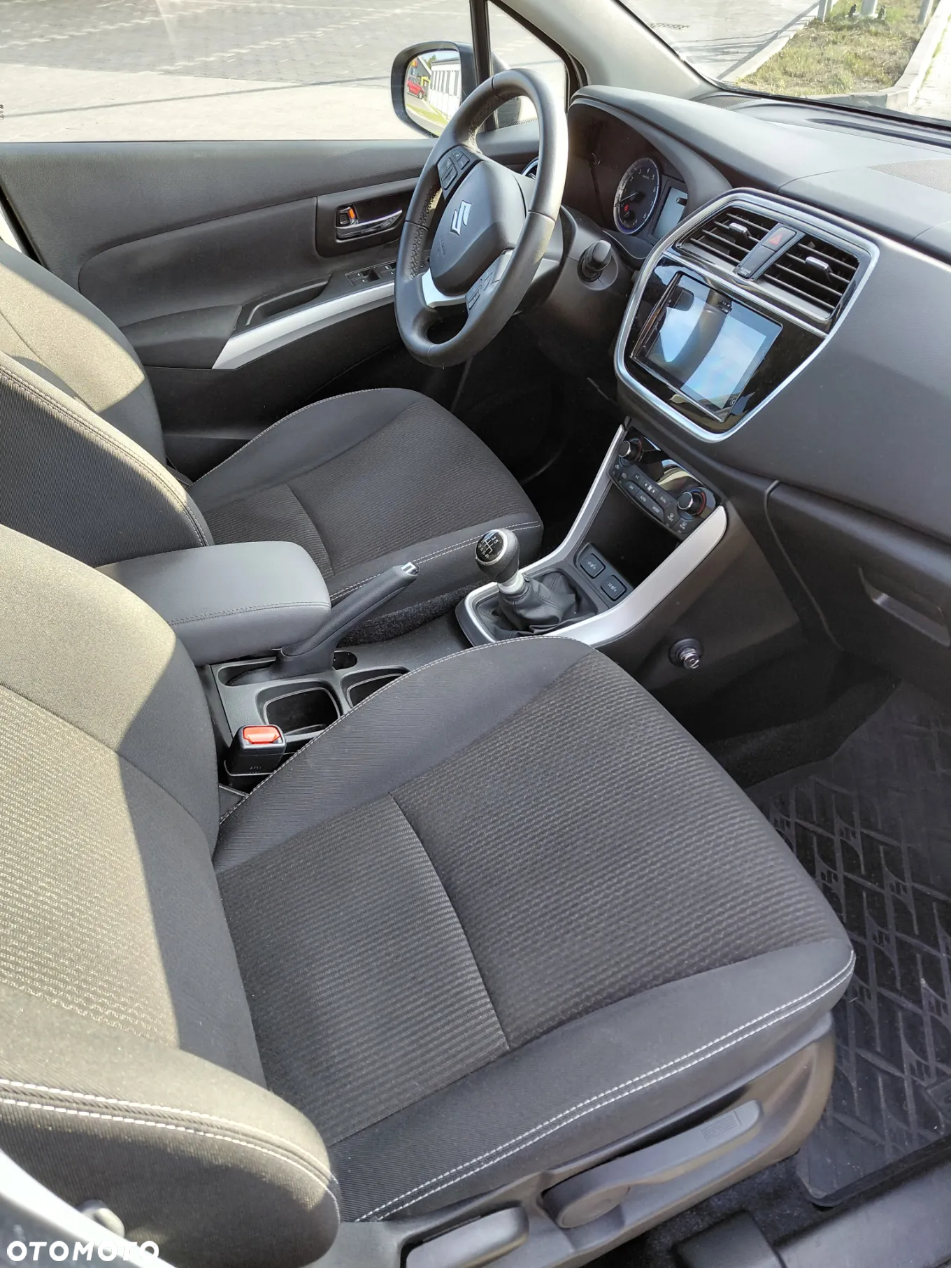 Suzuki SX4 S-Cross 1.4 T Premium - 5