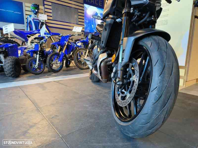 Yamaha MT-07 - 2