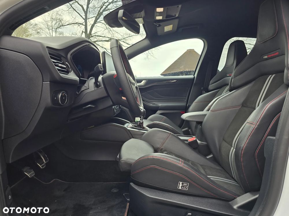 Ford Focus 2.3 EcoBoost ST X - 9