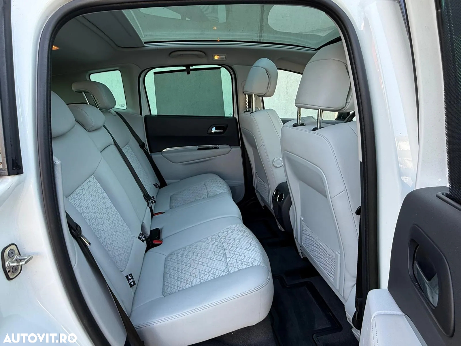 Peugeot 3008 155 THP Allure - 4