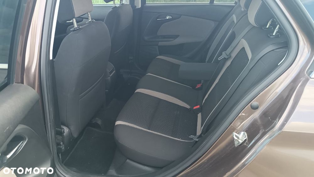 Fiat Tipo 1.6 MultiJet 16v Lounge - 11