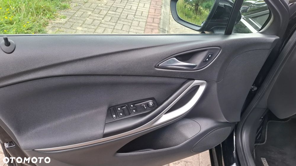 Opel Astra - 13