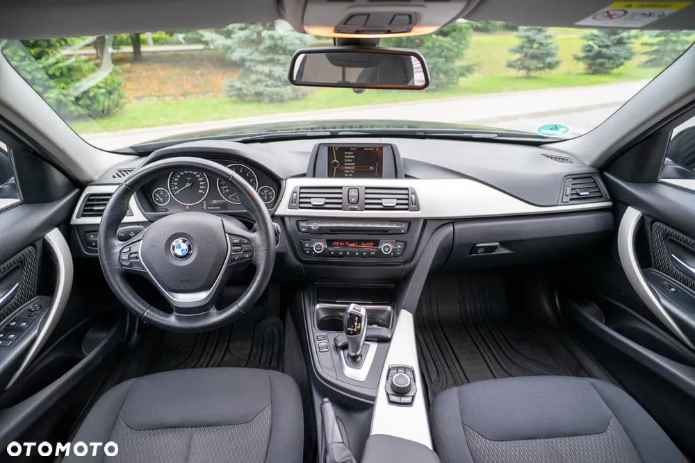 BMW Seria 3 - 31