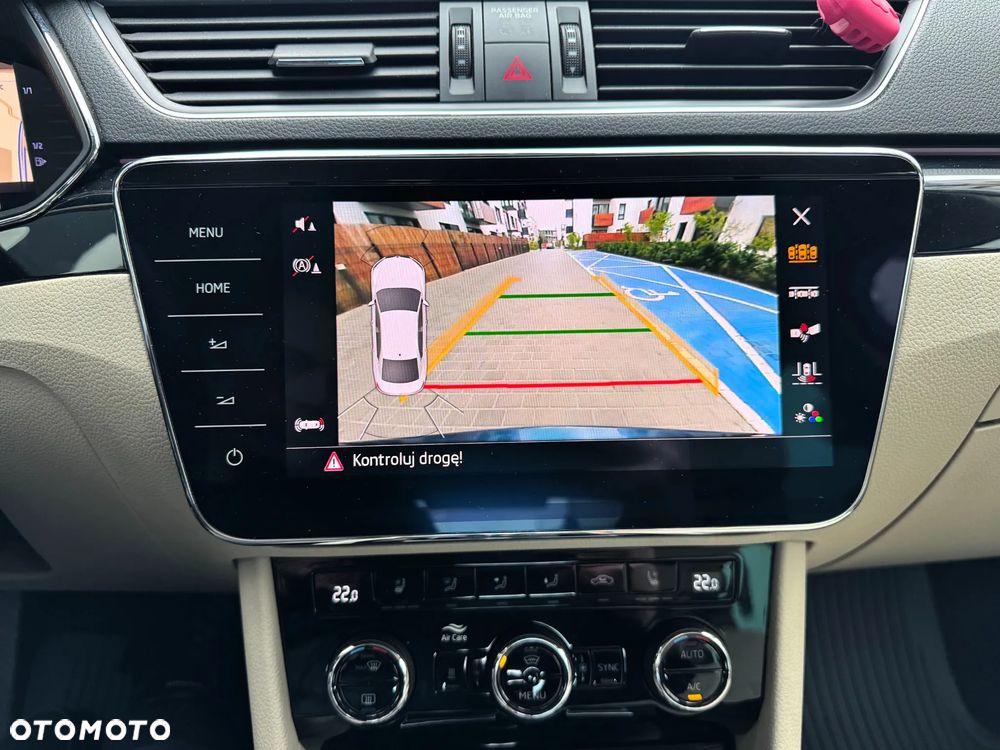 Skoda Superb 2.0 TDI SCR 4x4 L&K DSG - 29