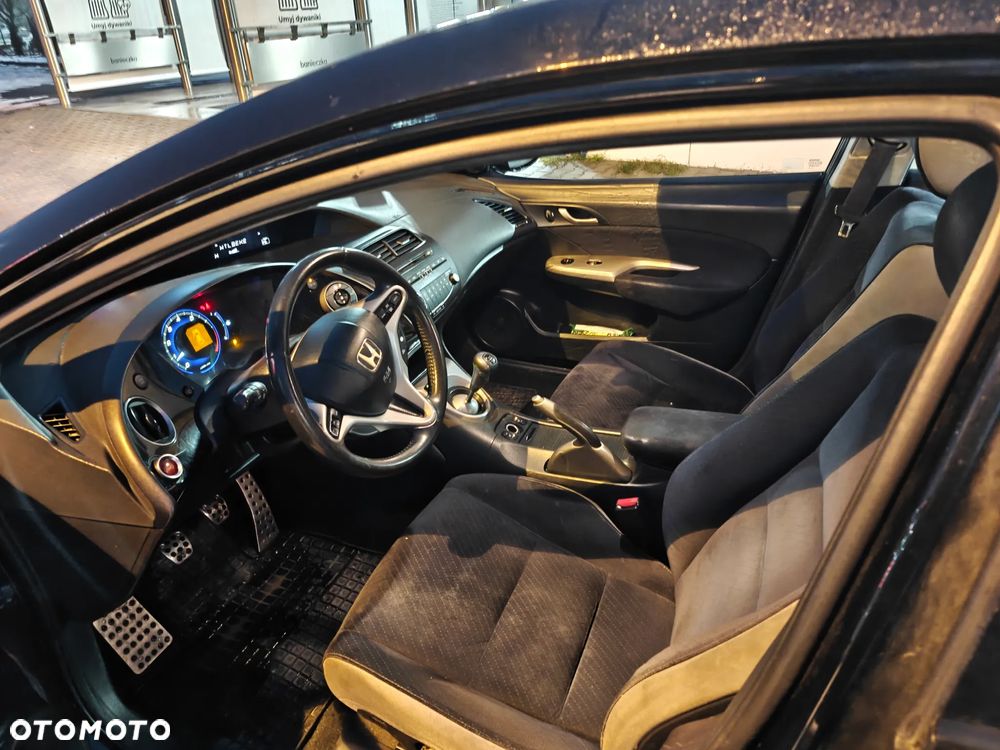 Honda Civic 1.8 Executive - 4