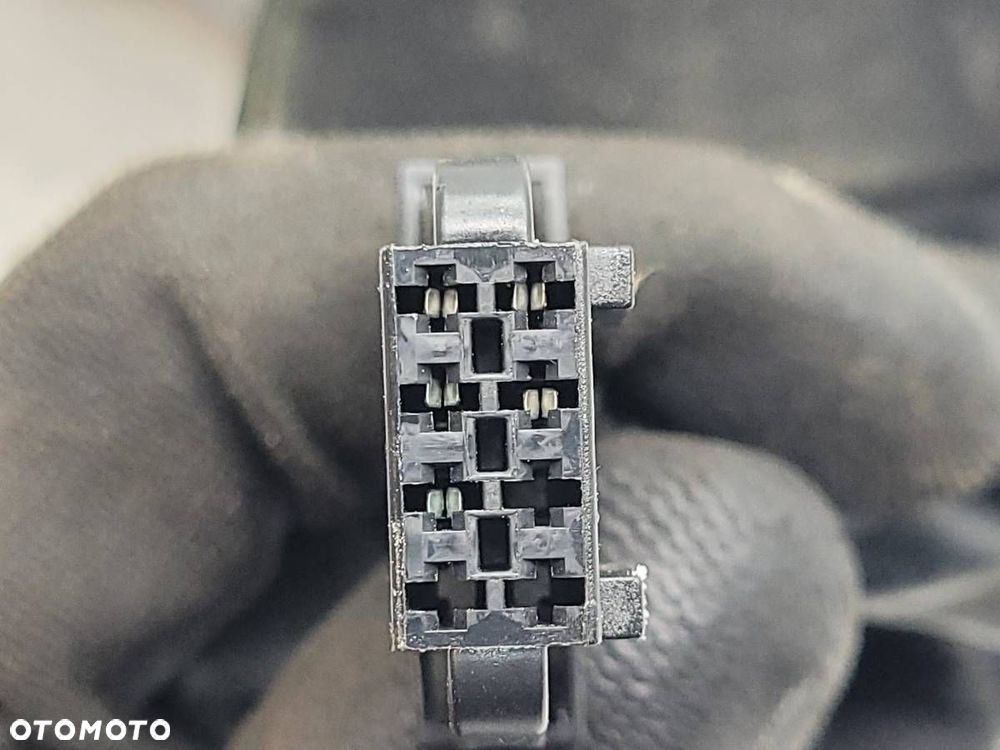 LUSTERKO PRAWE ELEKTRYCZNE SEAT ALTEA LIFT EU 5 PIN - 9