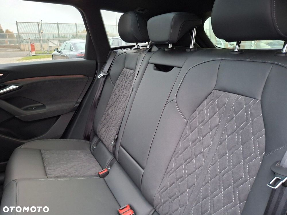 Audi SQ6 e-tron - 22