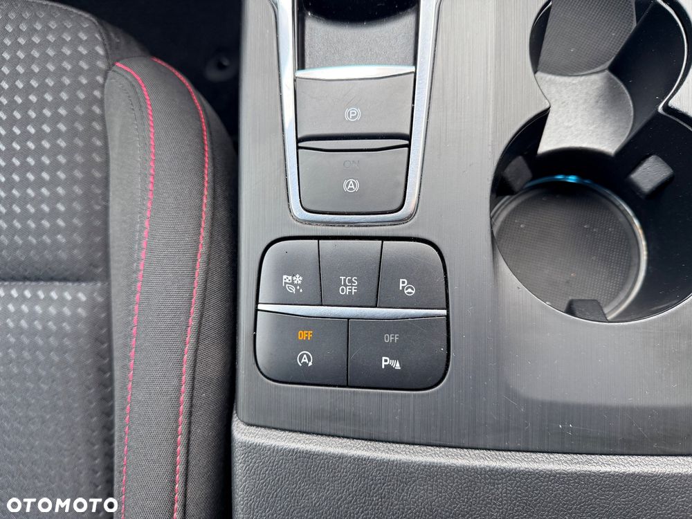 Ford Focus - 30